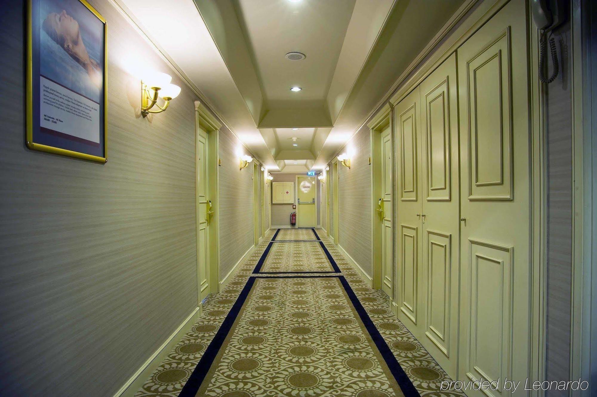 Elite World Comfy Istanbul Taksim Hotel Interior photo